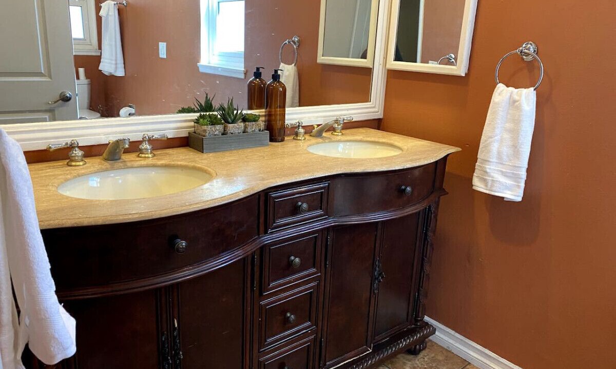 Photo of Bathroom in Northwest San Pedro