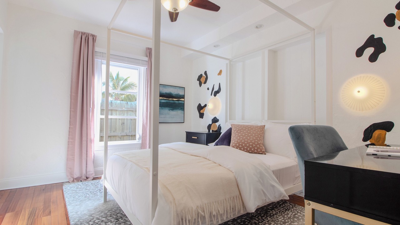 Photo of Bedroom in Harbordale