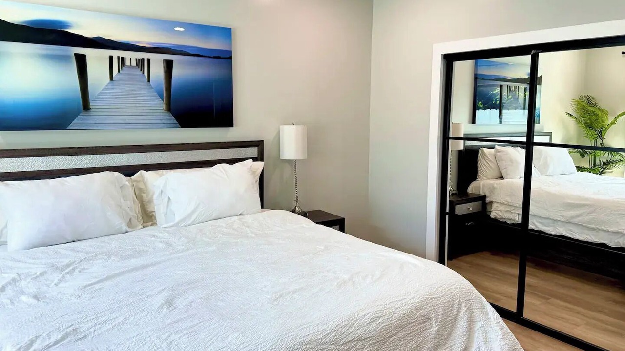 Photo of Bedroom in Costa Mesa
