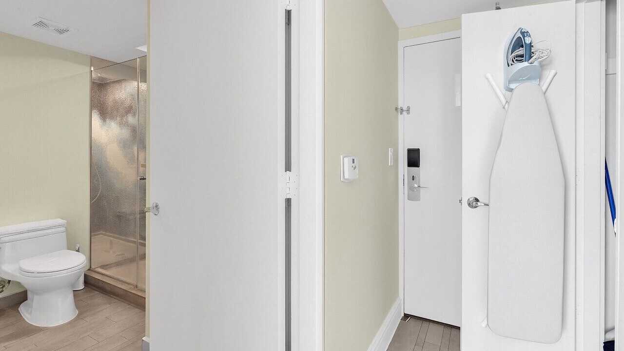 Photo of Bathroom in West Avenue