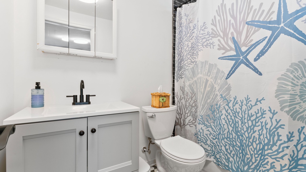 Photo of Bathroom in Keansburg