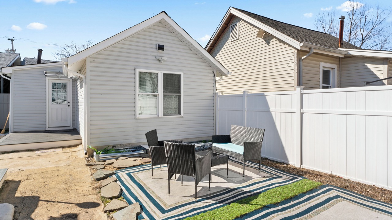 Photo of Patio Balcony in Keansburg