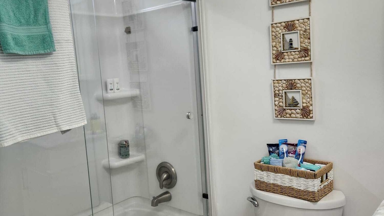 Photo of Bathroom in Keansburg
