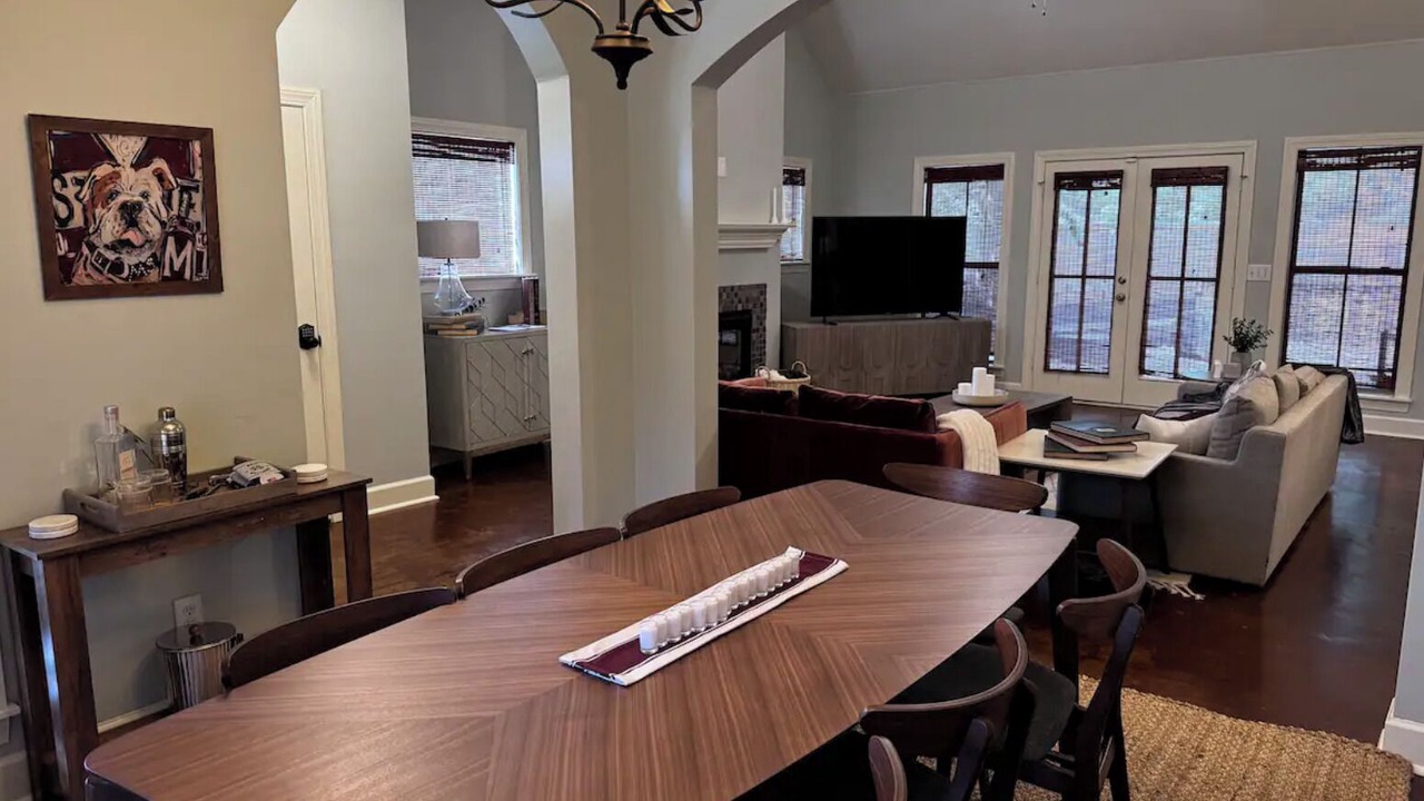 Photo of Livingroom in Starkville