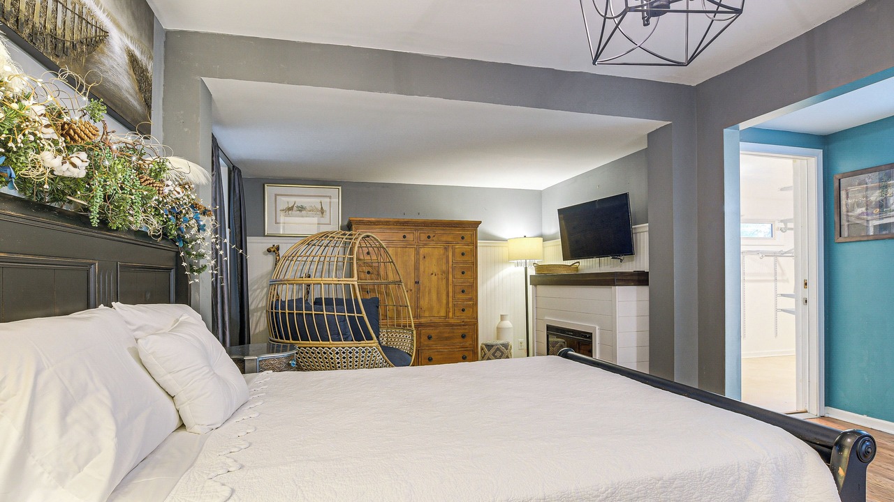 Photo of Bedroom in Wake Forest