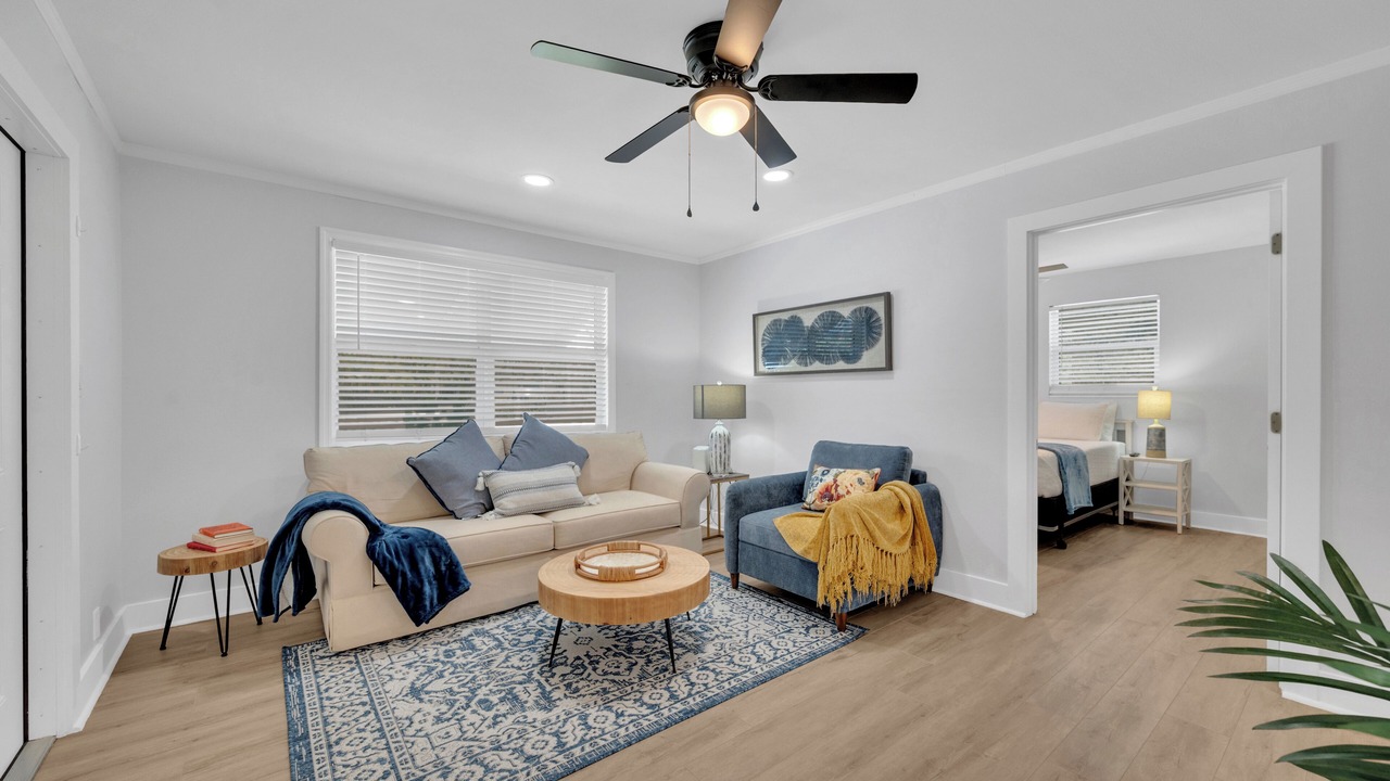 Photo of Livingroom in North River Shores