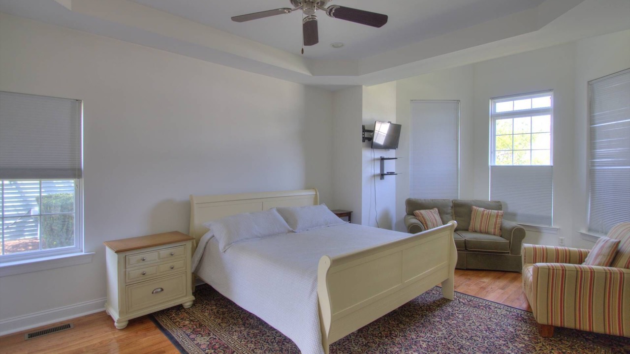Photo of Bedroom in Villages of Five Points