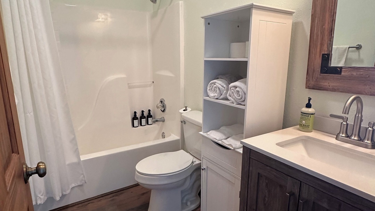 Photo of Bathroom in Apple Ridge