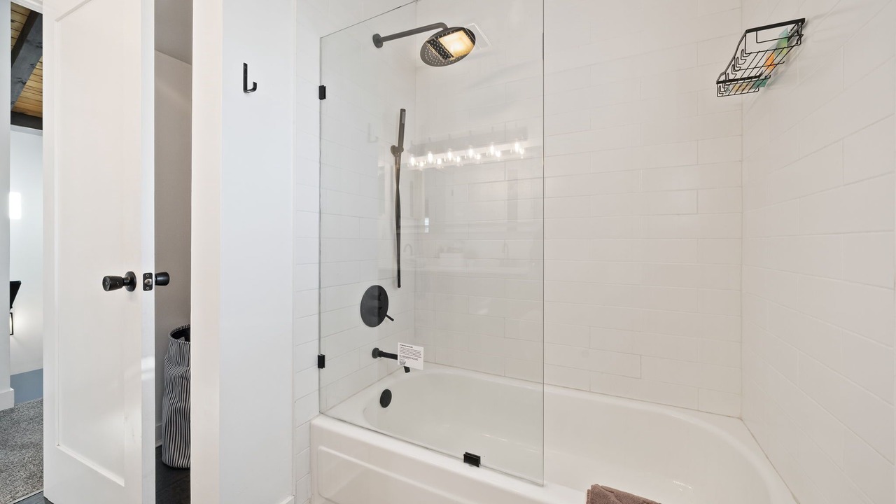 Photo of Bathroom in Fort Bragg