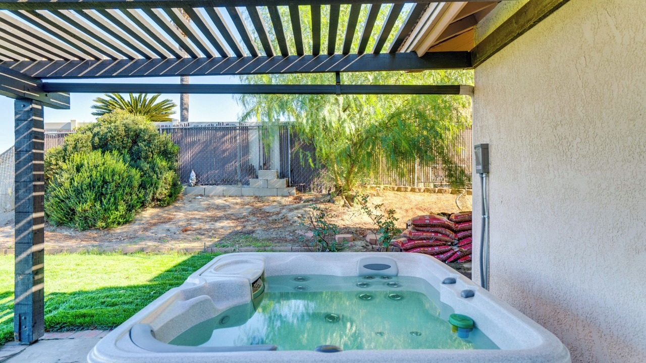 Photo of Patio Balcony in Lake Elsinore
