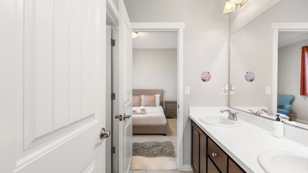 Photo of Bathroom in Lake Area