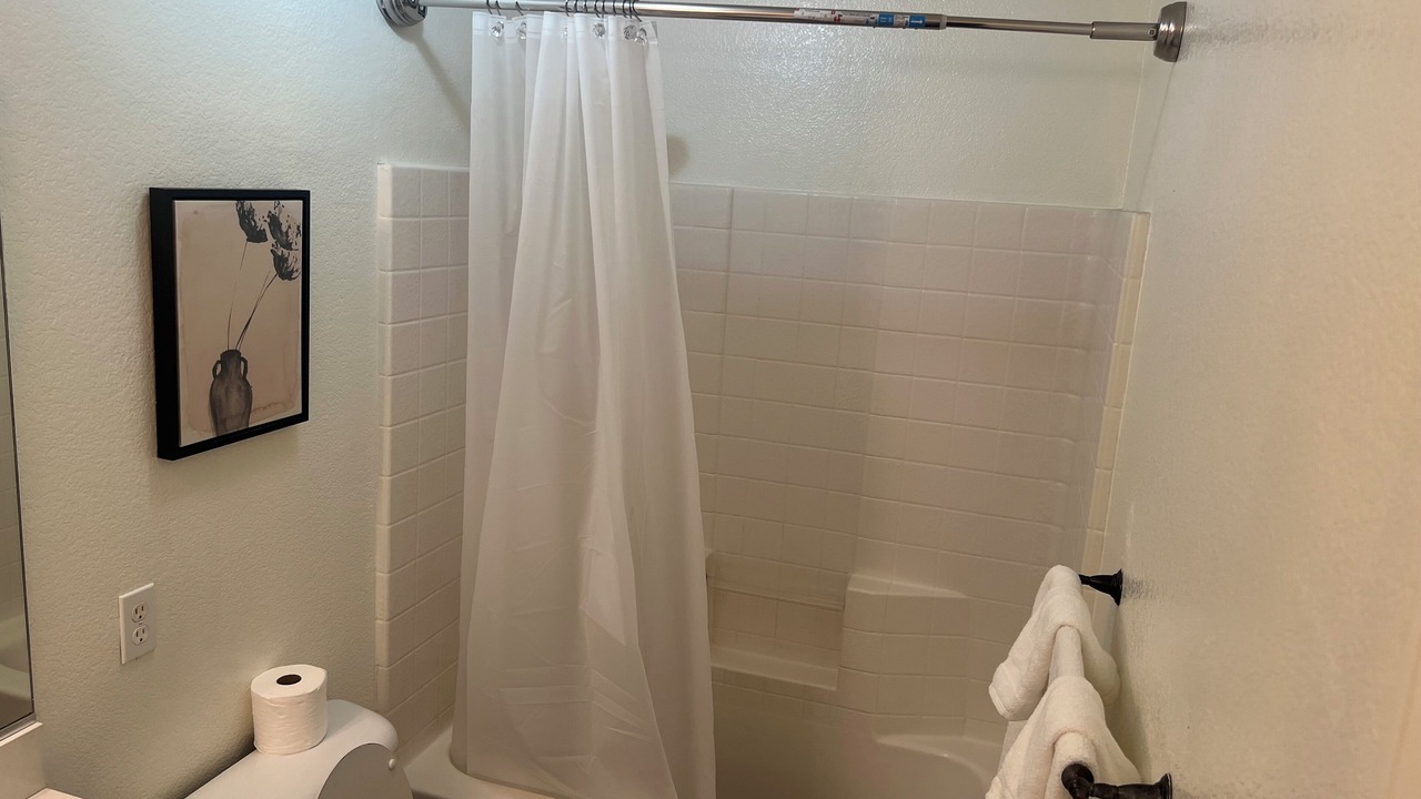Photo of Bathroom in Lake Elsinore