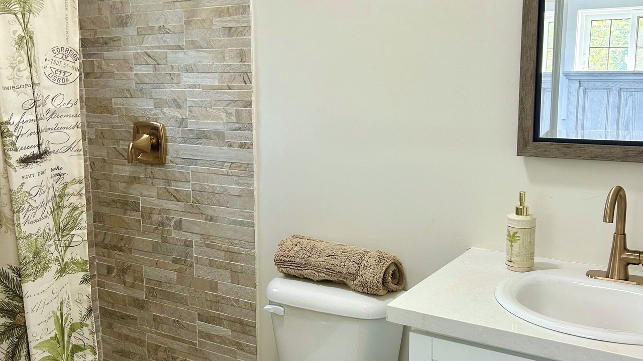 Photo of Bathroom in Rainbow Bay