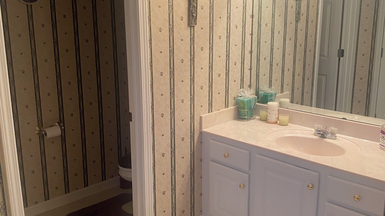 Photo of Bathroom in Tuscaloosa
