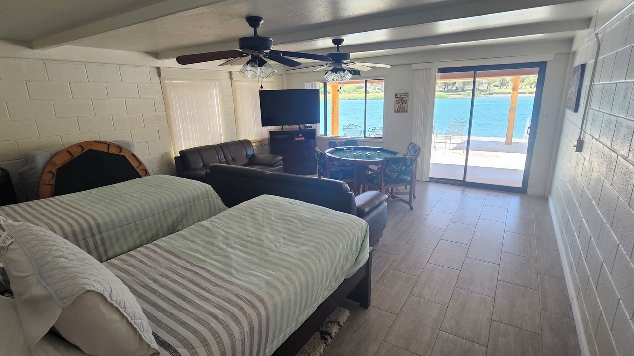 Photo of Bedroom in Parker Strip