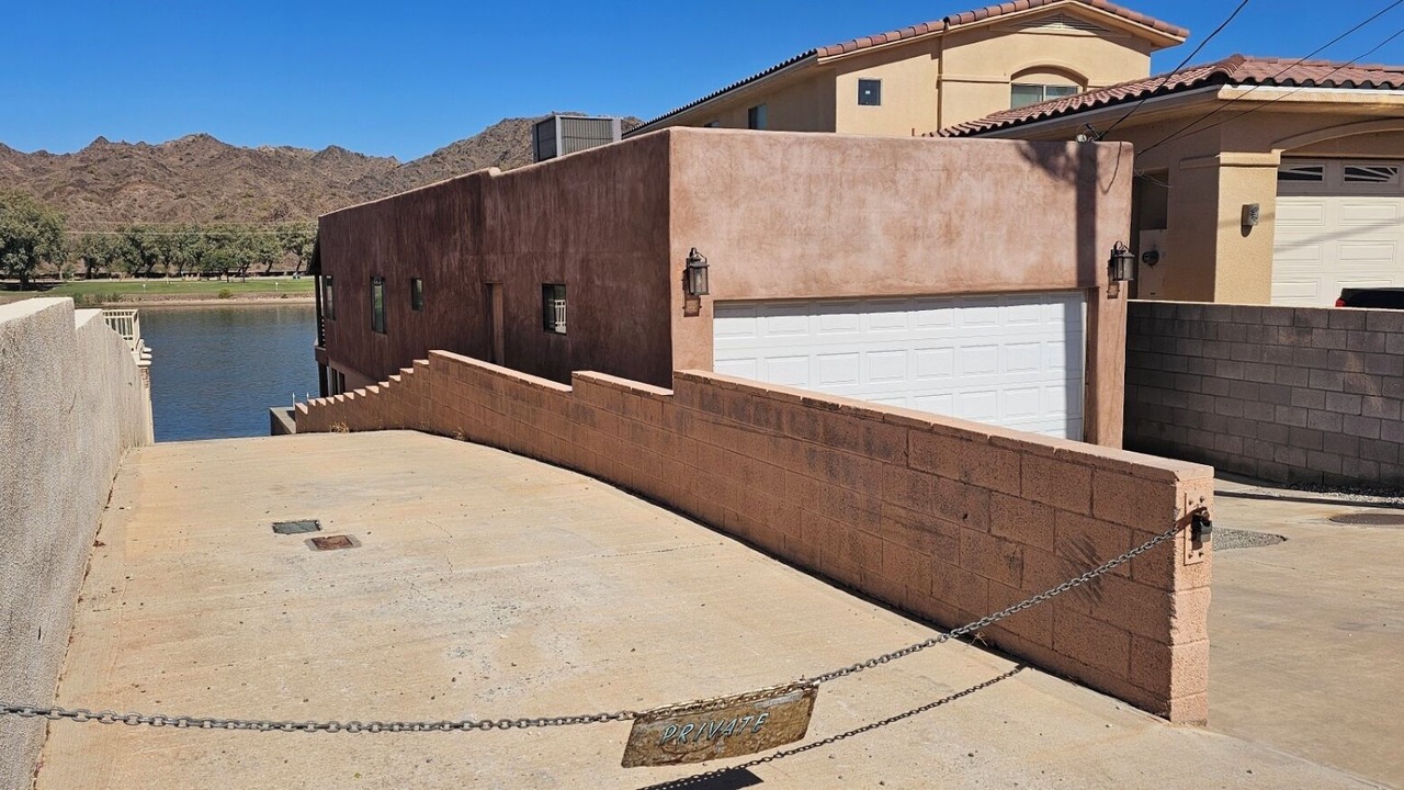Photo of Outdoor in Parker Strip
