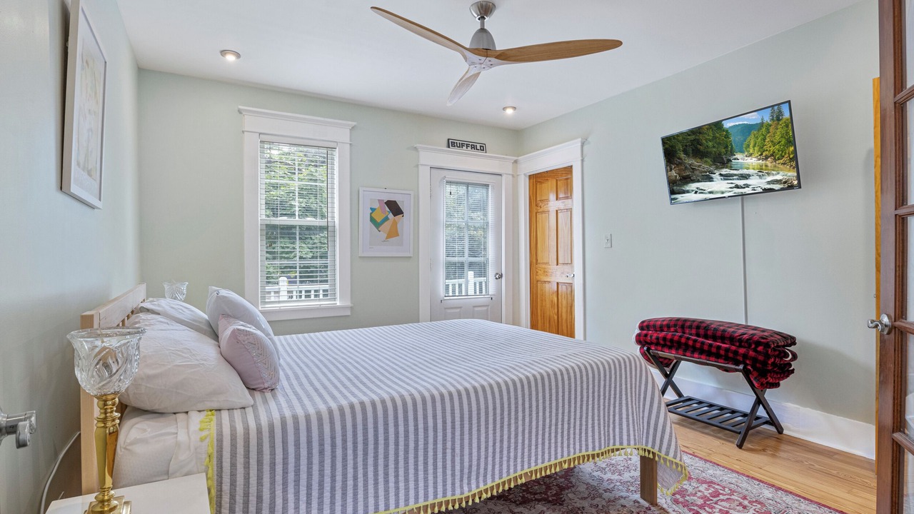 Photo of Bedroom in Downtown Buffalo