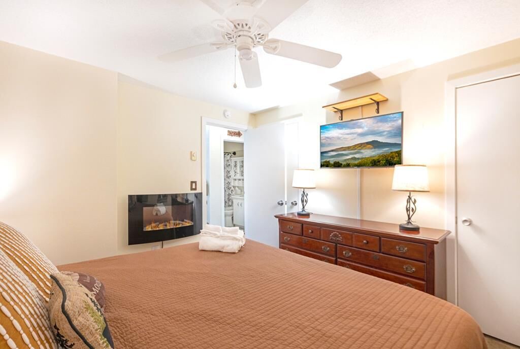 Photo of Livingroom in Seven Devils