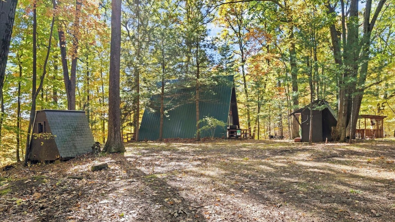 Photo of Others in Holcomb