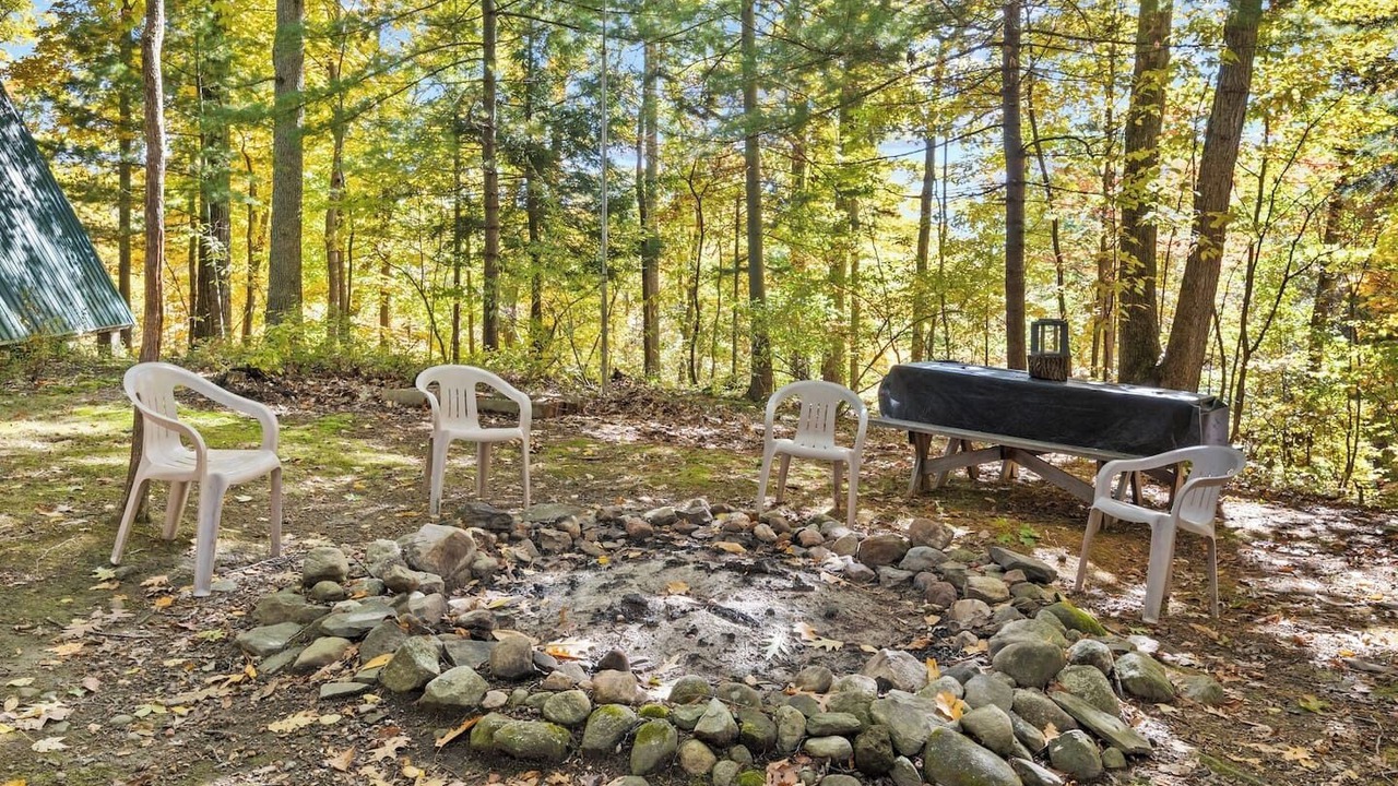 Photo of Outdoor in Holcomb