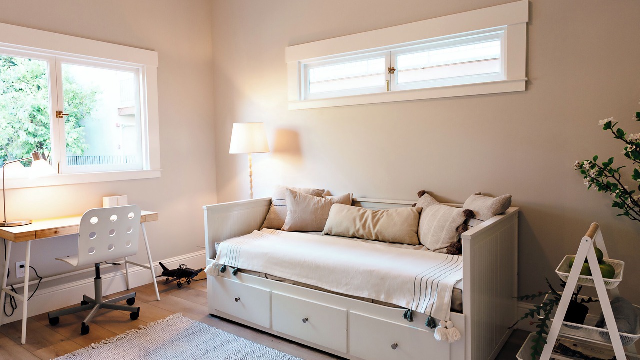 Photo of Livingroom in Downtown Berkeley
