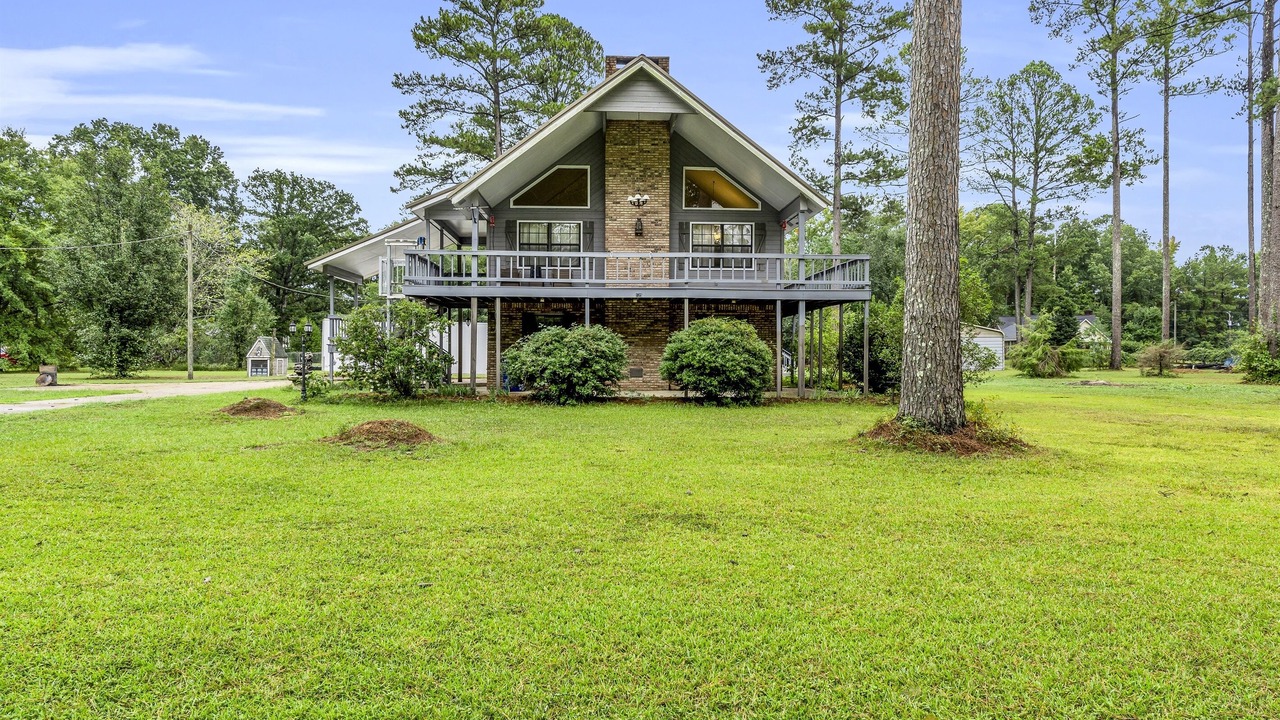 Photo of Outdoor in Pickensville