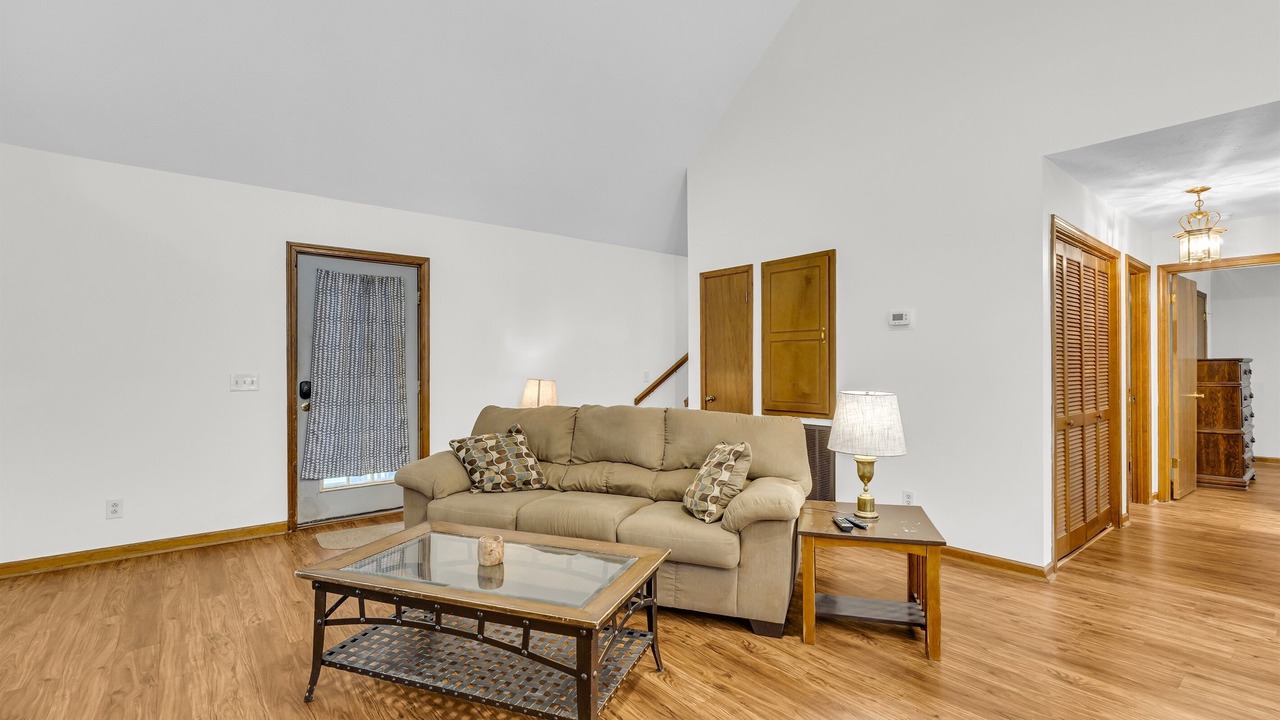 Photo of Livingroom in Pickensville