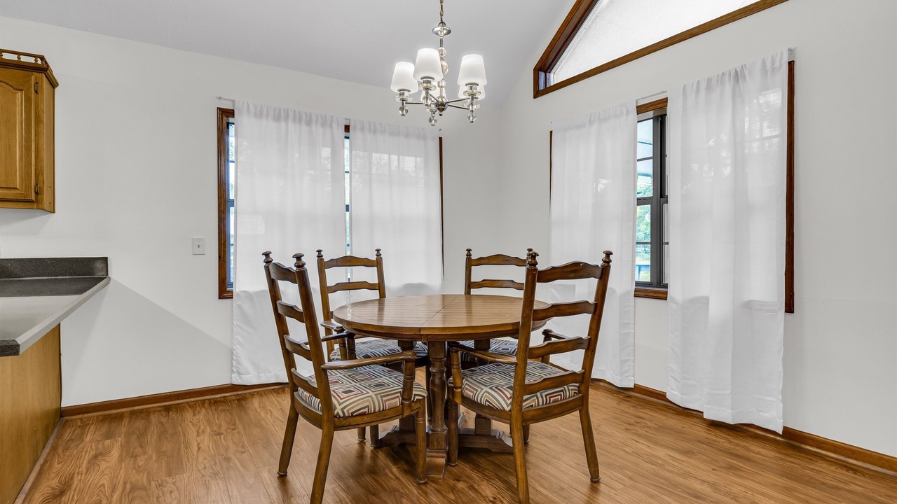 Photo of Livingroom in Pickensville