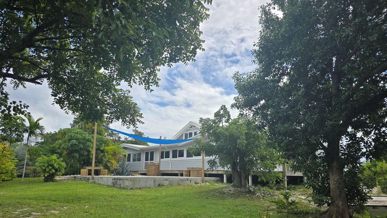 Photo of Others in Green Turtle Cay