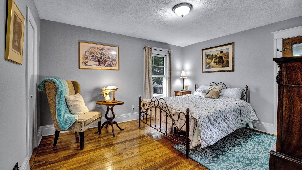 Photo of Bedroom in Rochester