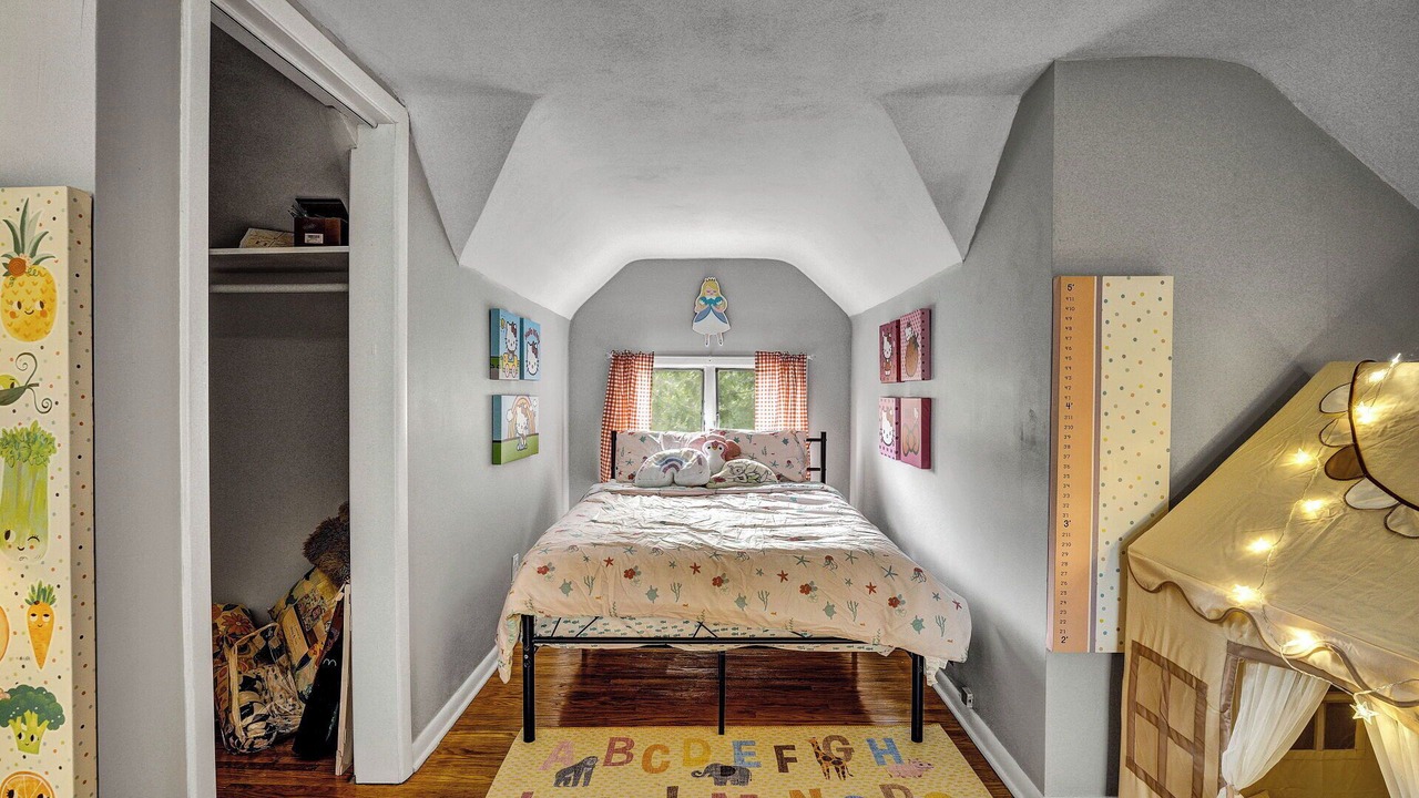 Photo of Bedroom in Rochester