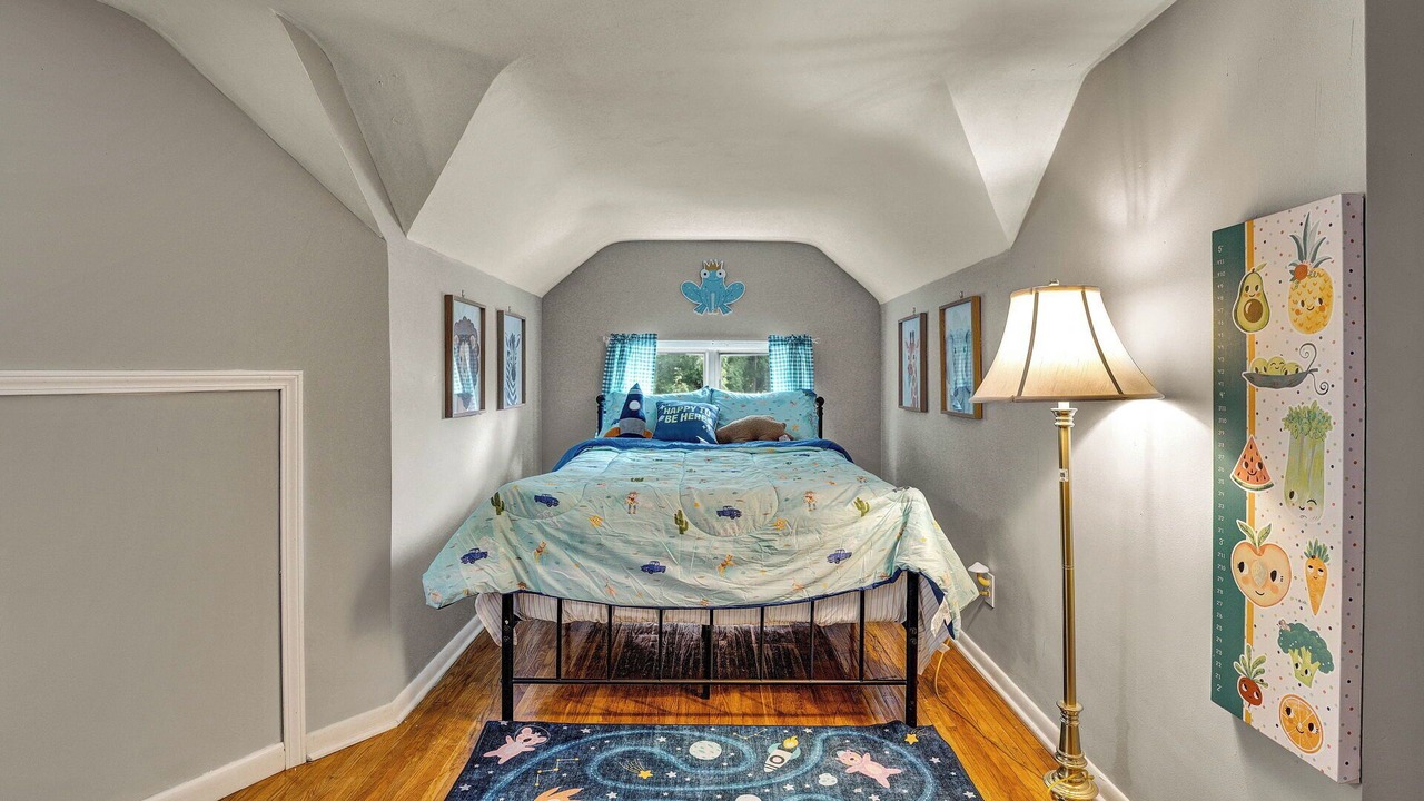 Photo of Bedroom in Rochester