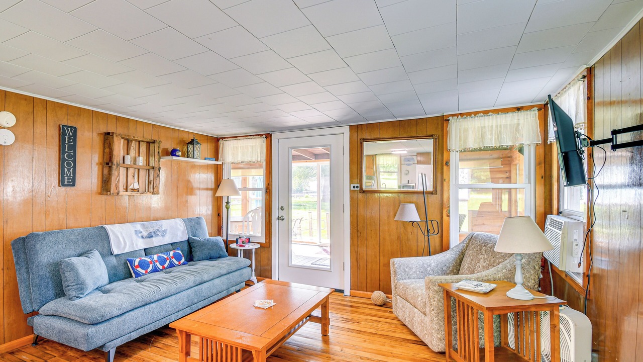 Photo of Bedroom in Poplar Ridge