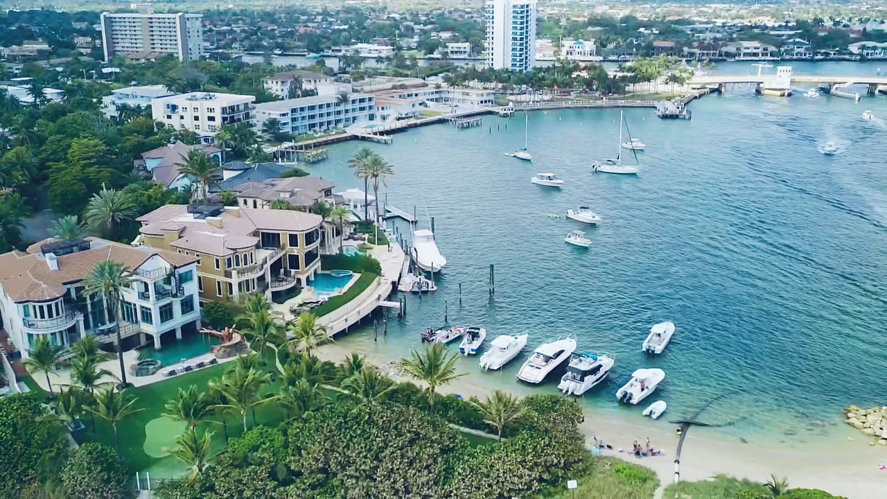 Photo of Others in Lighthouse Point