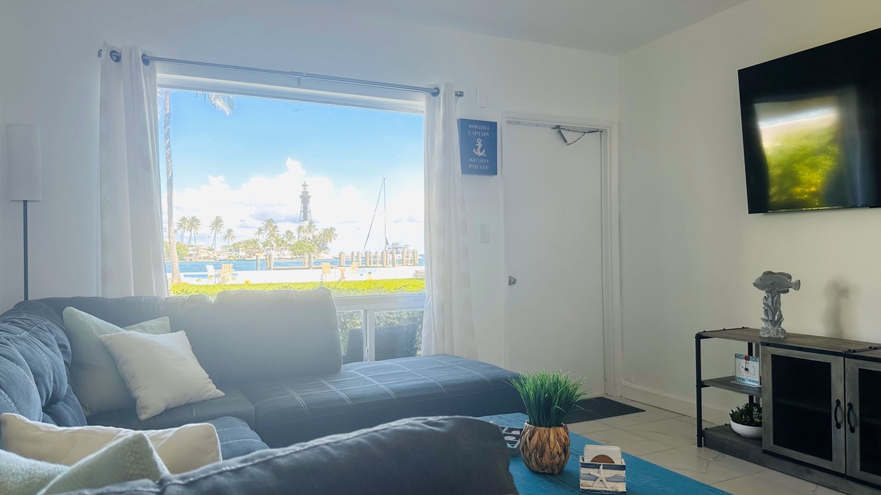 Photo of Bedroom in Lighthouse Point