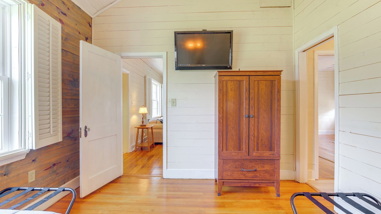 Photo of Bedroom in Clarksdale