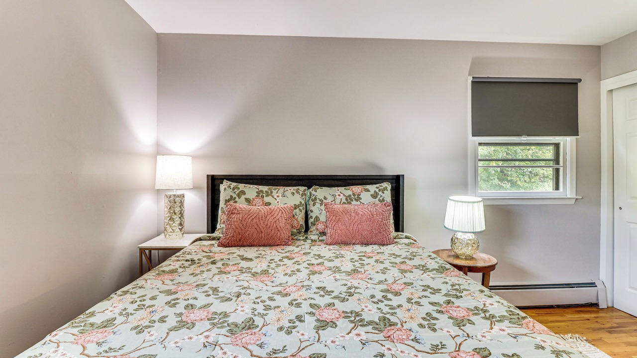 Photo of Bedroom in Monroe
