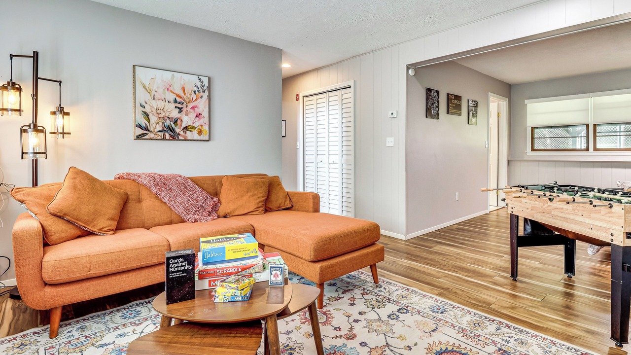 Photo of Livingroom in Monroe