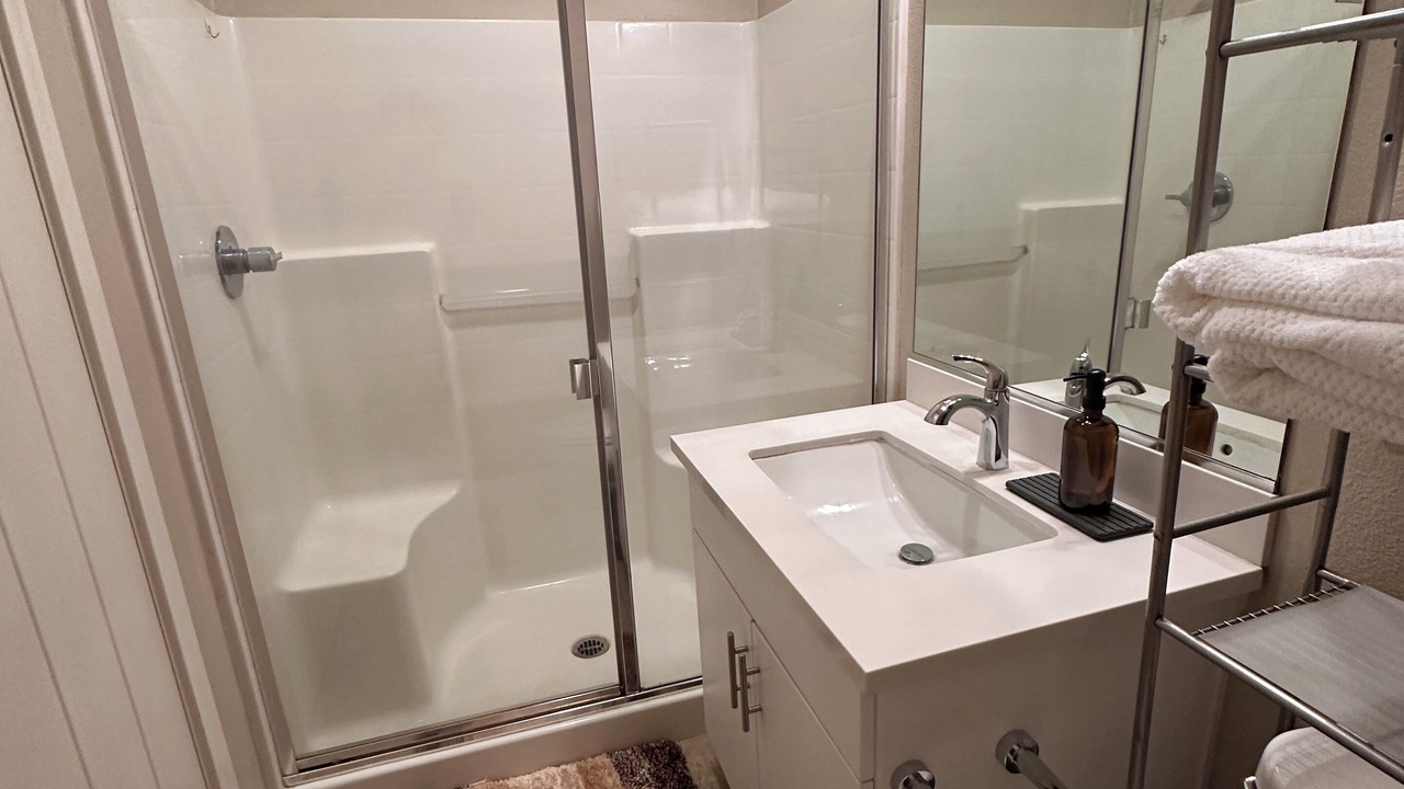 Photo of Bathroom in Southwest Anaheim