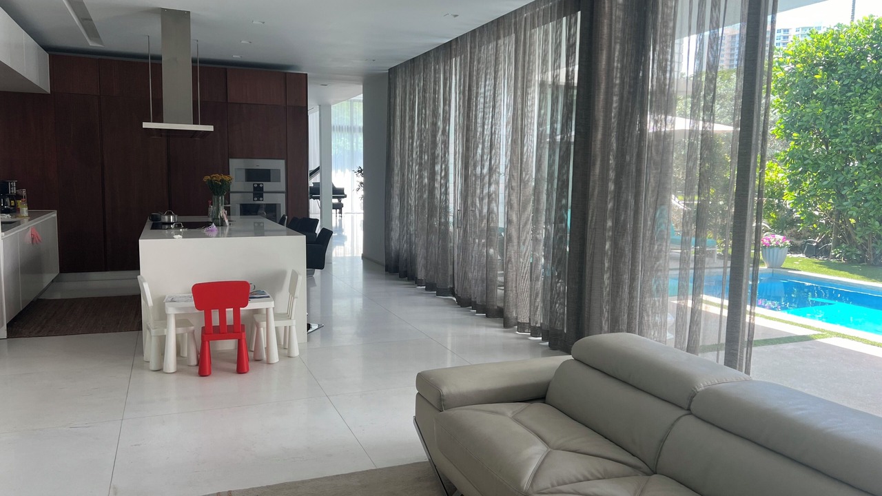 Photo of Others in Brickell