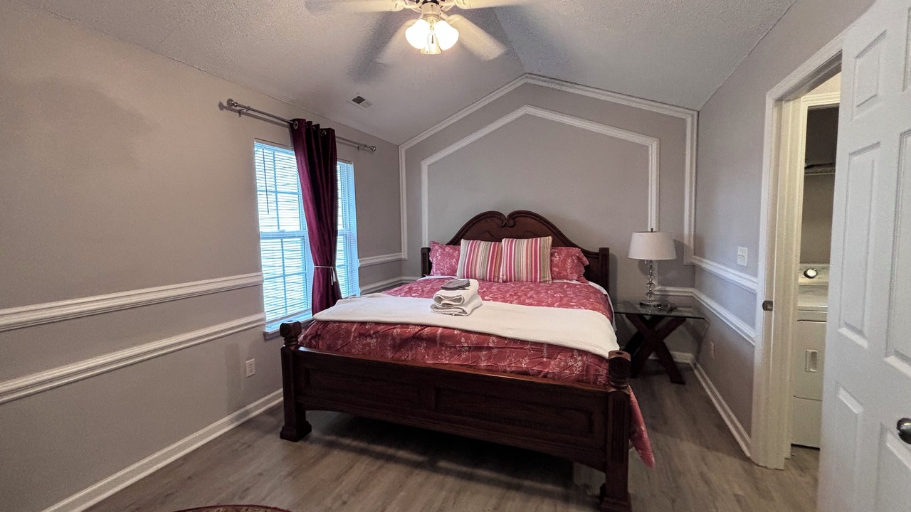 Photo of Bedroom in Huntersville