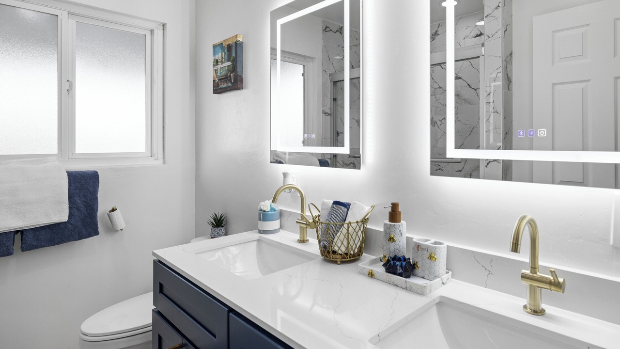 Photo of Bathroom in Marina
