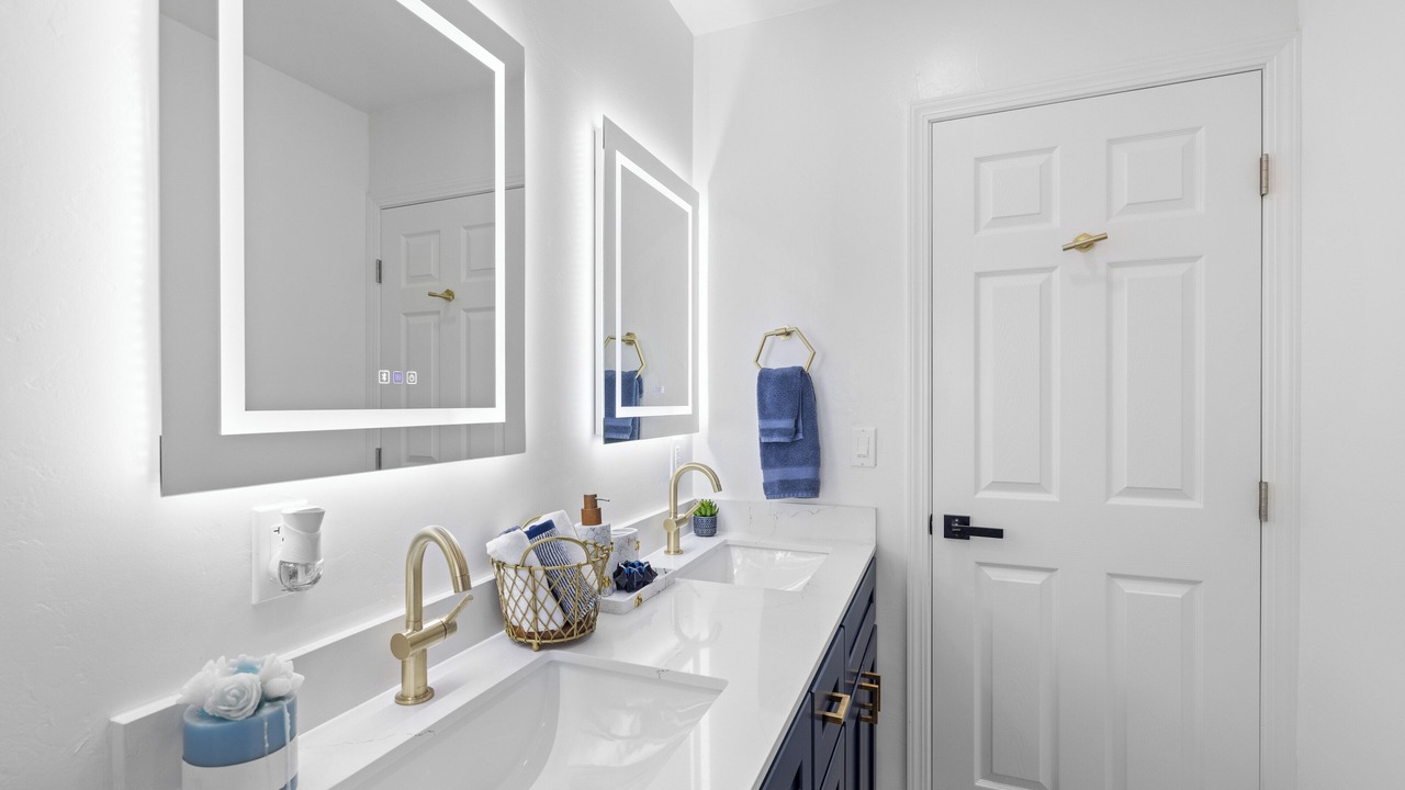 Photo of Bathroom in Marina