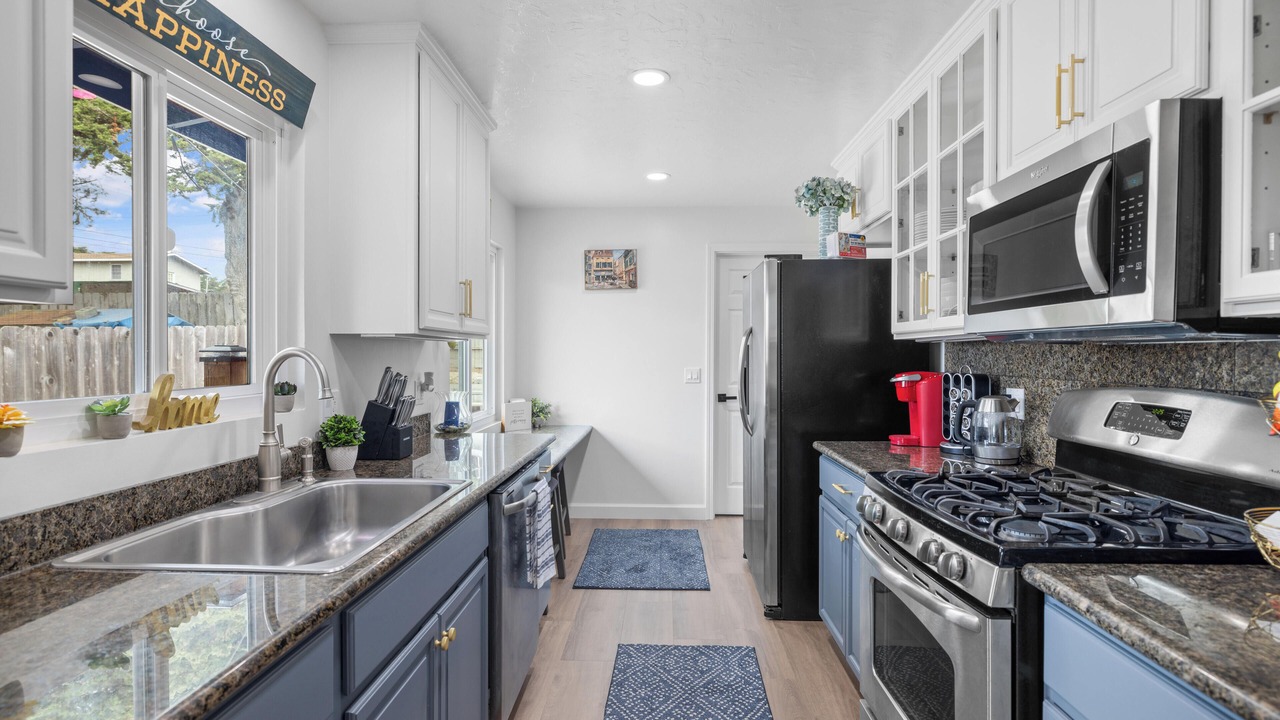 Photo of Kitchen in Marina