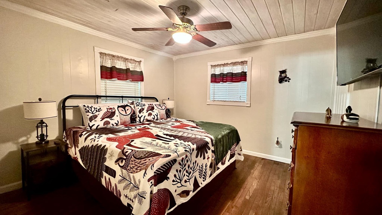 Photo of Bedroom in Russellville