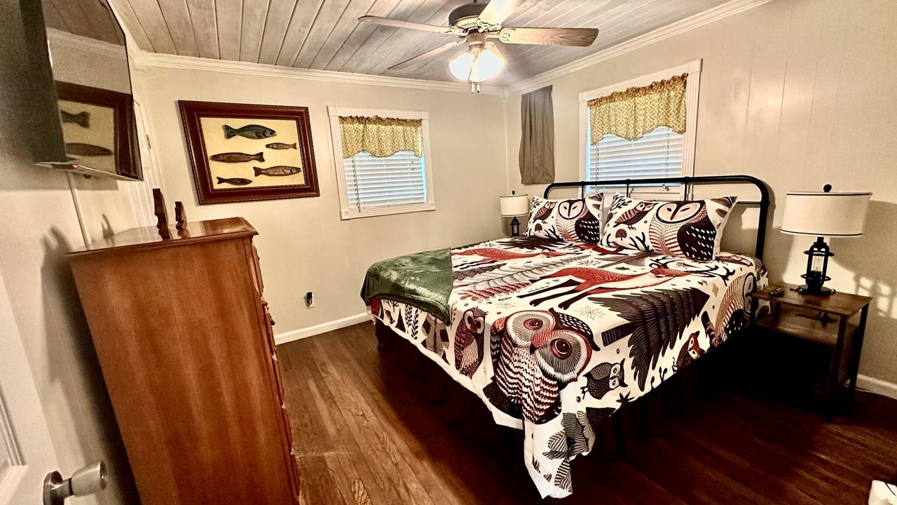 Photo of Bedroom in Russellville