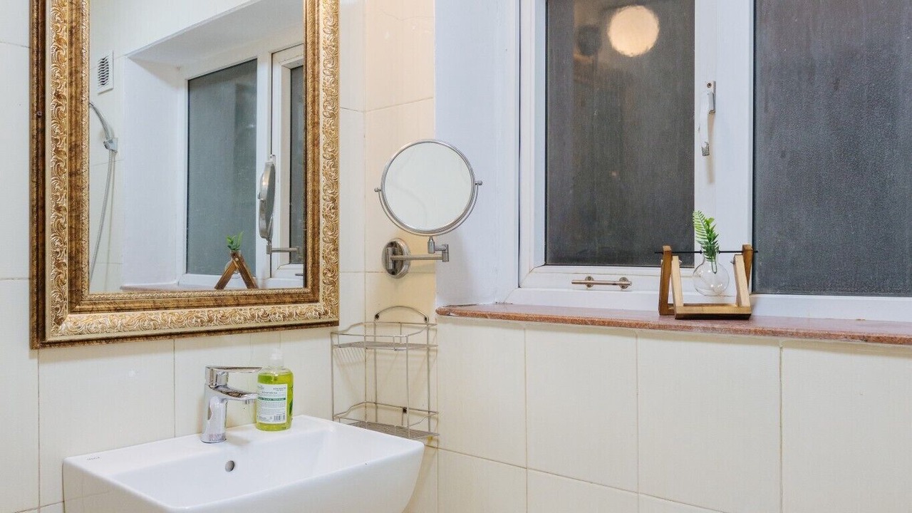 Photo of Bathroom in Hang Bai