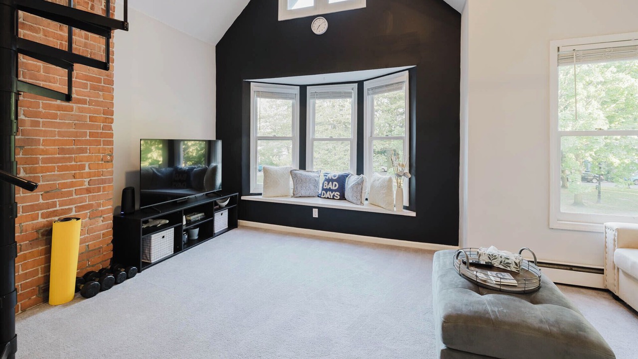 Photo of Livingroom in Downtown Buffalo