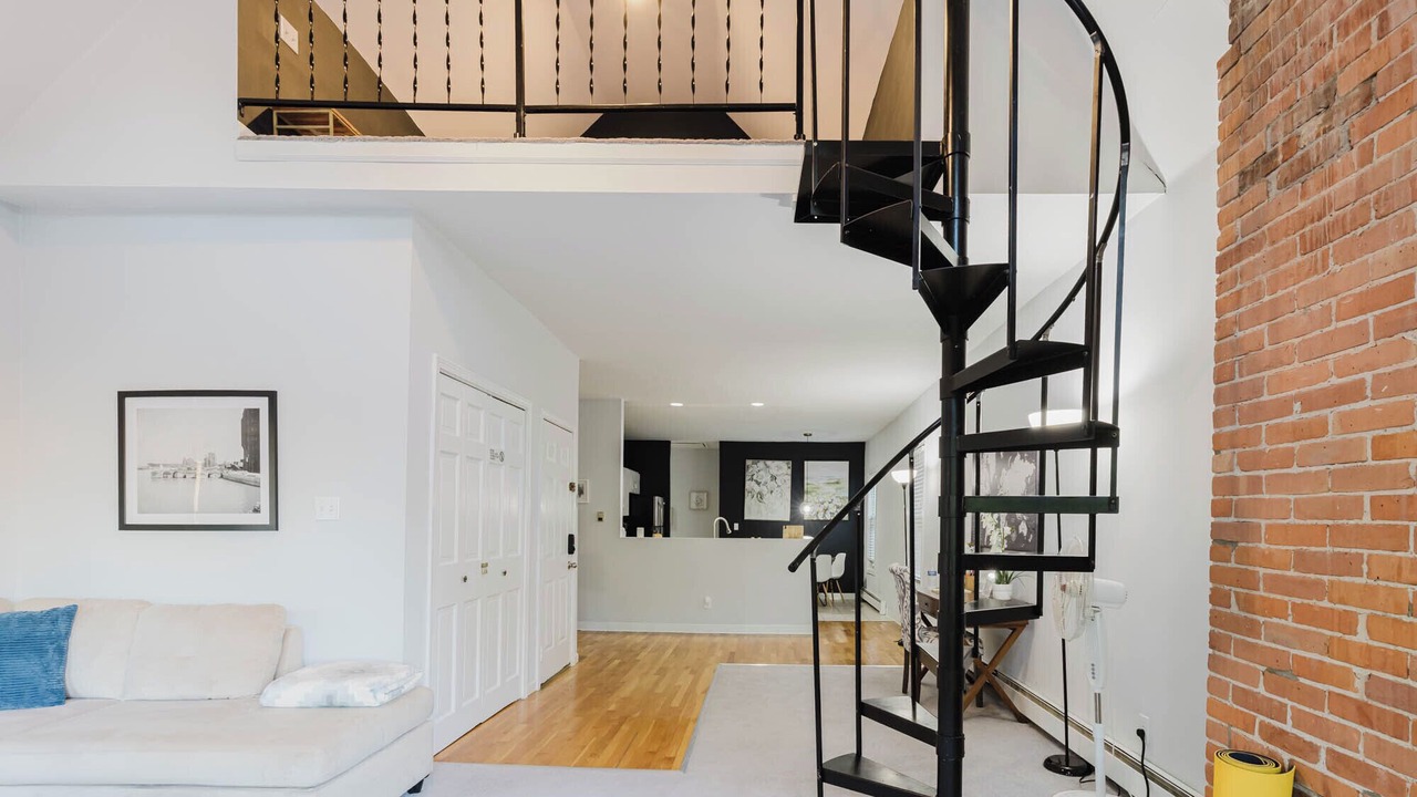Photo of Livingroom in Downtown Buffalo