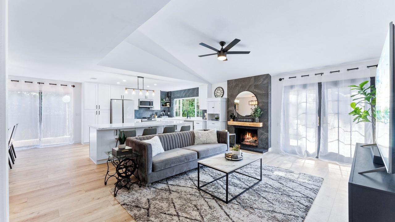 Photo of Livingroom in Mission Viejo